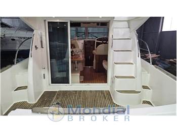 Jeanneau Prestige 32