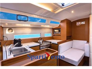 Jeanneau Sun Odyssey 410