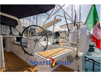 Beneteau Oceanis 38.1
