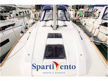 Beneteau Oceanis 38.1