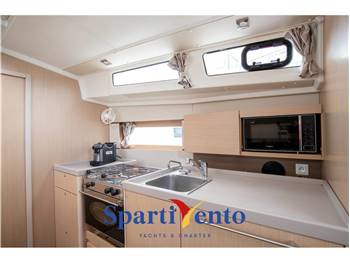 Beneteau Oceanis 38.1