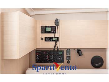 Beneteau Oceanis 38.1
