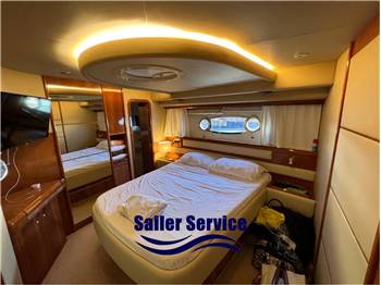 Ferretti 590 Fly