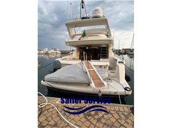 Ferretti 590 Fly
