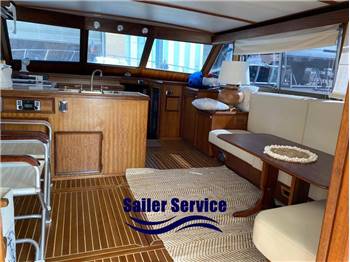 Hatteras Hatteras 53