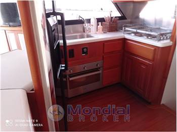 Viking Yachts Viking 53