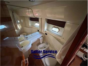 Ferretti Ferretti 590