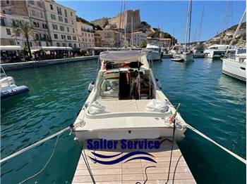 Colombo 31 Fisherman