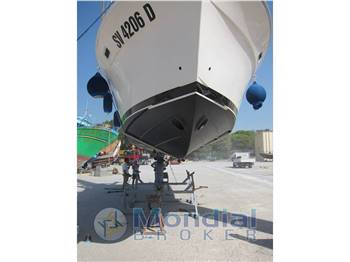Riviera Australia Pty Ltd Riviera 3300 Flybridge