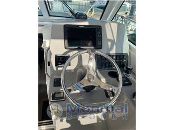 Boston Whaler 285 Conquest