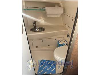 Boston Whaler 285 Conquest