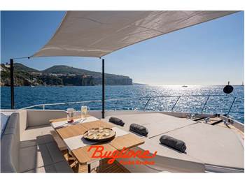 Ferretti 780 fly