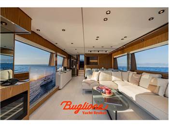 Ferretti 780 fly