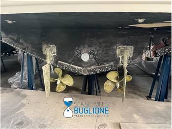 Cantieri Estensi Goldstar 42 fly