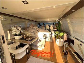 Azimut Yacht 86s
