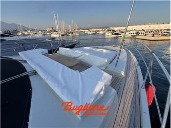 Azimut Yacht 86s