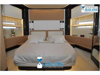 Azimut Yacht 77 S