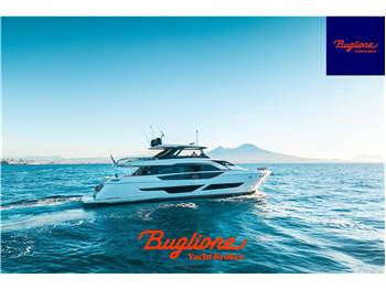 Ferretti 860