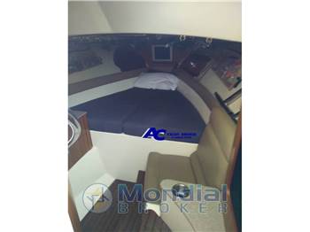 Pursuit 3480 Drummond Island Runner