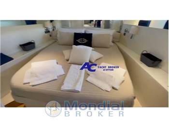 Magnum Marine Magnum 53
