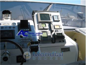 Magnum Marine Magnum 70