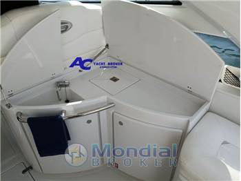 Pershing 46