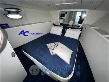 Cantieri Navali di Roma Itama 38