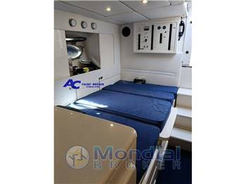 Cantieri Navali di Roma Itama 38