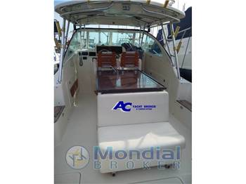 Pursuit 3480 Drummond Island Runner