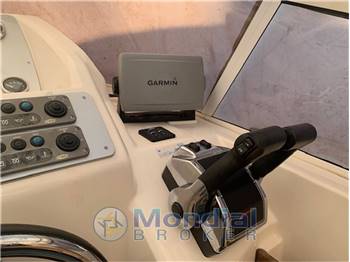 MANO MARINE MANÒ 26.50 CRUISER