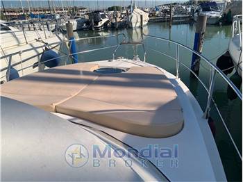 MANO MARINE MANÒ 26.50 CRUISER