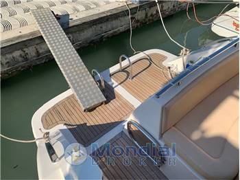 MANO MARINE MANÒ 26.50 CRUISER