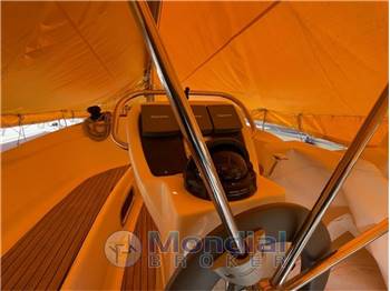 BAVARIA YACHTS BAVARIA 32