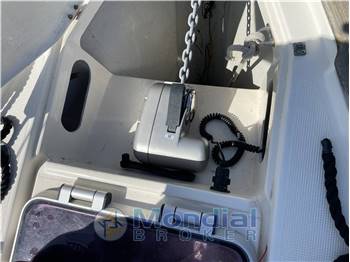 BAVARIA YACHTS BAVARIA 42