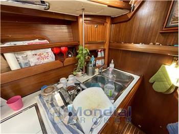 BAVARIA YACHTS BAVARIA 42