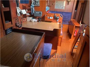 Hallberg Rassy 42 E