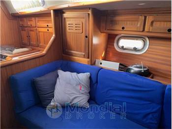 BAVARIA YACHTS BAVARIA 350 LAGOON