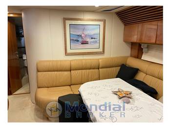 Pershing 52