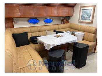 Pershing 52