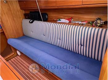 BAVARIA YACHTS BAVARIA 30 CRUISER