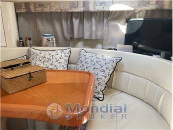 Monterey 322 Cruiser