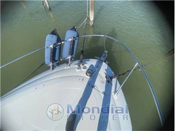 Sessa Oyster 25