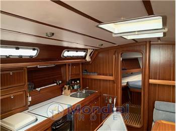 BAVARIA YACHTS BAVARIA 42