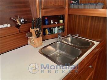 BAVARIA YACHTS BAVARIA 42