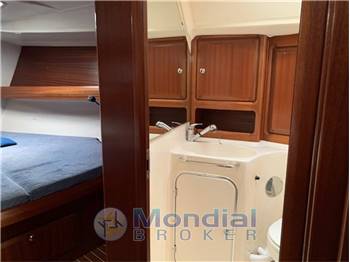 BAVARIA YACHTS BAVARIA 42