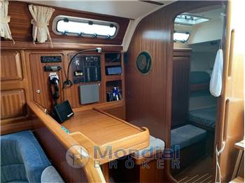 BAVARIA YACHTS BAVARIA 42