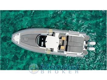 Pirelli Pirelli 1100 cabin