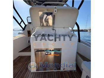 Nuova Jolly PRINCE 38 Sport Cabin