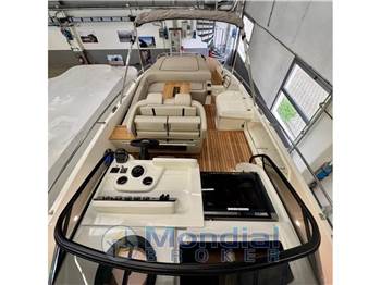 Cranchi Yachts E30 Endurance
