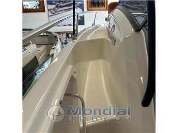 Cranchi Yachts E30 Endurance